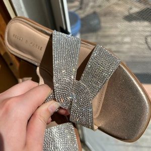 VERY CUTE Kelly + Katie sparkly sandals